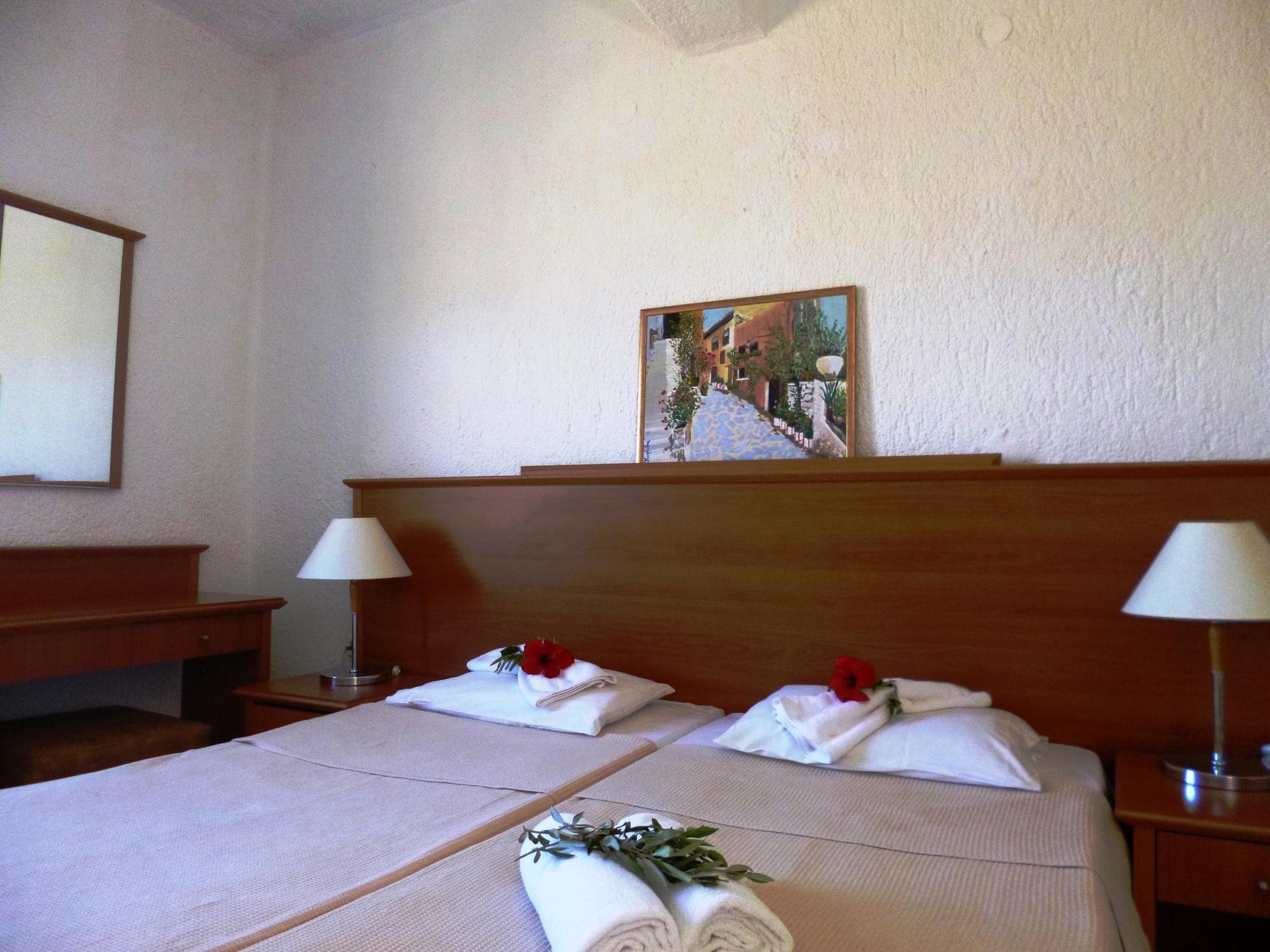 Elounda Olive Garden Apts & Studios Luaran gambar